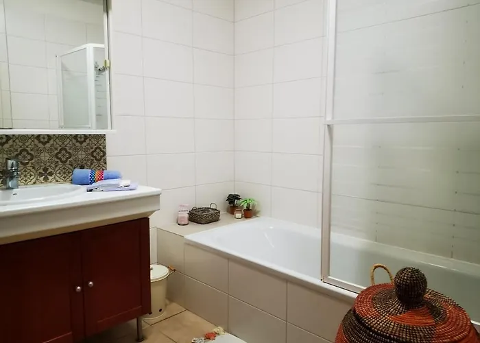 Appartement-maison Avec Jardin Apartment *